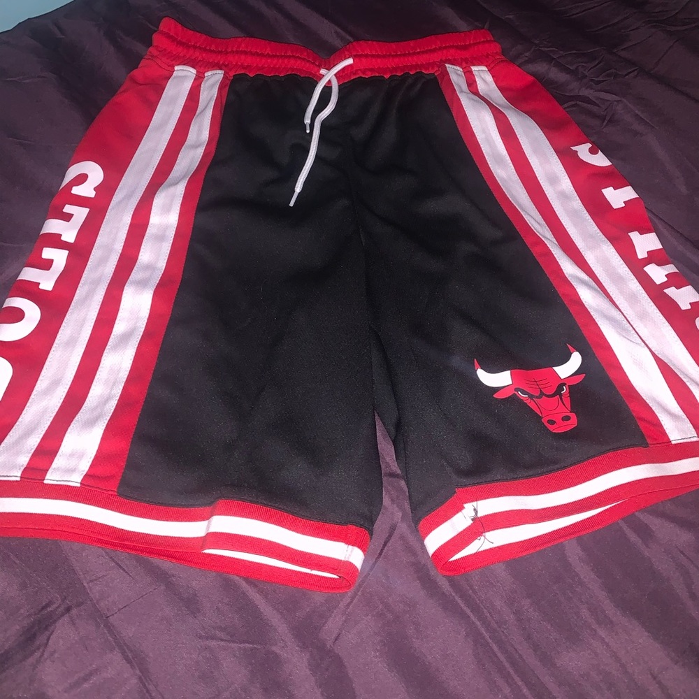 Chicago bulls nba shorts